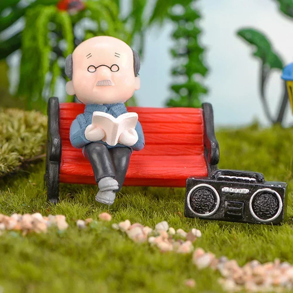 Mini Park Bench Grandpa Grandma Model Miniature Plastic Garden Statues