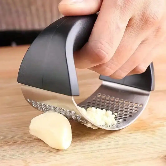 Stainless Steel Garlic Press Tool – Manual Garlic Crusher & Squeezer