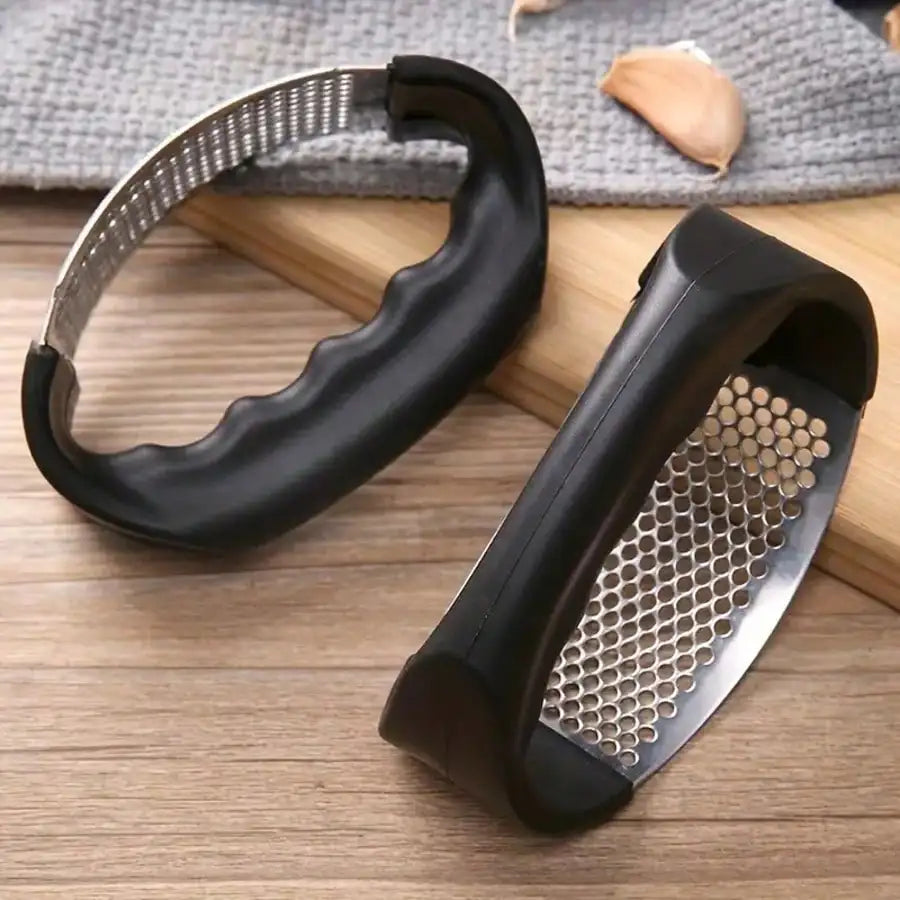 Stainless Steel Garlic Press Tool – Manual Garlic Crusher & Squeezer