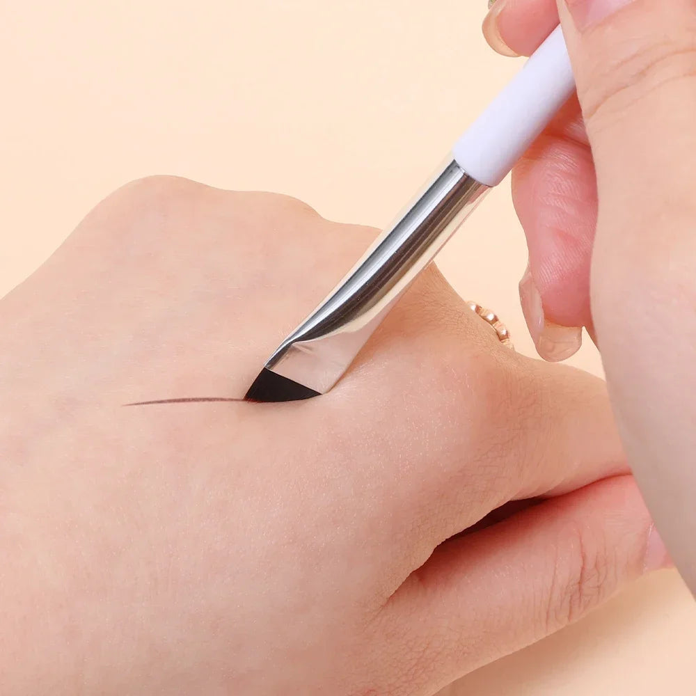 Eyeliner Eyebrow Brush Angled Flat Head Fiber Hair Brow Contour Eyeliner