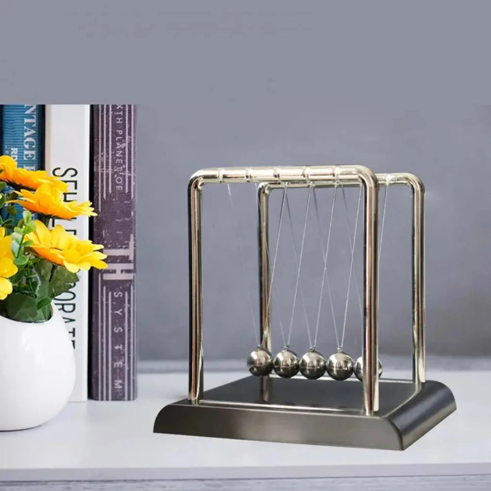 Home Decor Newton's Cradle Metal Pendulum Educational Physics  Ornament