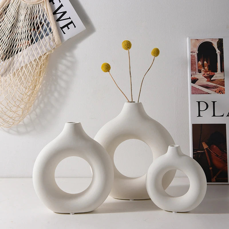 Nordic White Flower Vase Designed Plastic Plant Pot Flower Bud Bottle Floral Arrangement