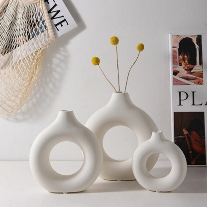 Nordic White Flower Vase Designed Plastic Plant Pot Flower Bud Bottle Floral Arrangement